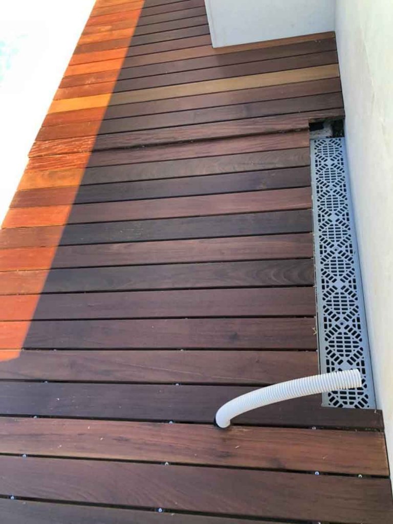 IPE Lapacho drvo decking - bazen otok Krk detalj