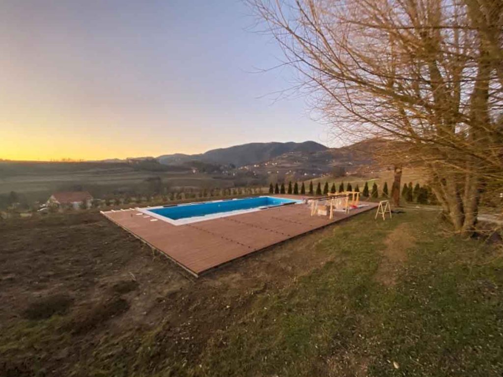 WPC Decking Supreme Milk Brown - Bazen Semnica 2