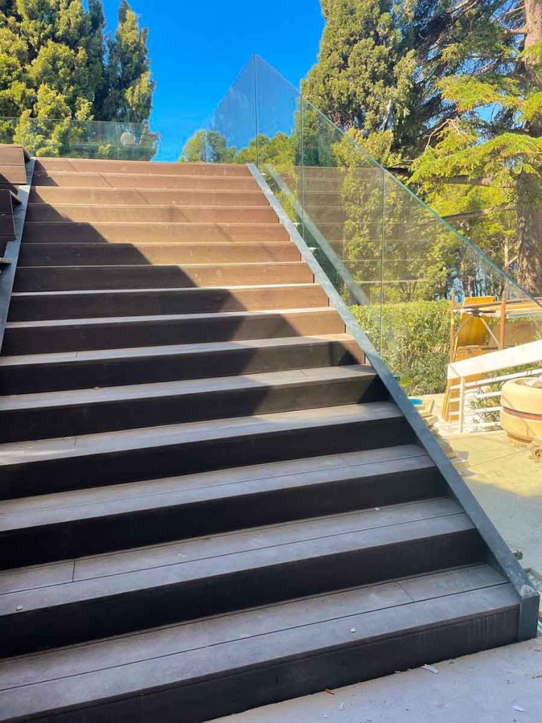 WPC Solid Wenge - stubiste hotel Valamar Dalmacija Makarska